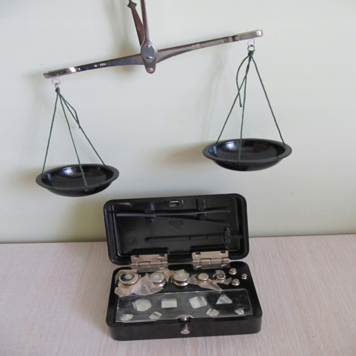 Весы равноплечие ручные ВР-5